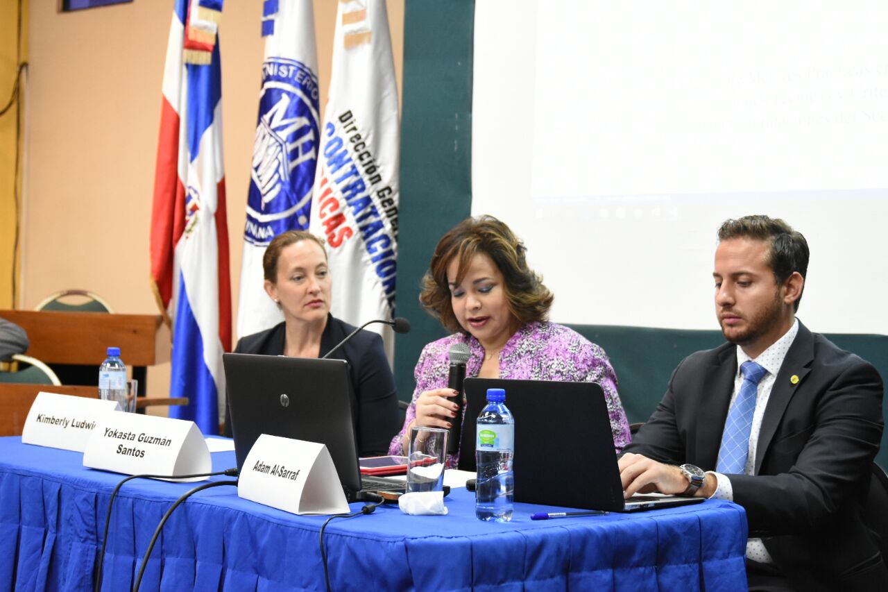 125 técnicos de salud, seguridad ciudadana y atención a emergencias reciben capacitación en compras públicas