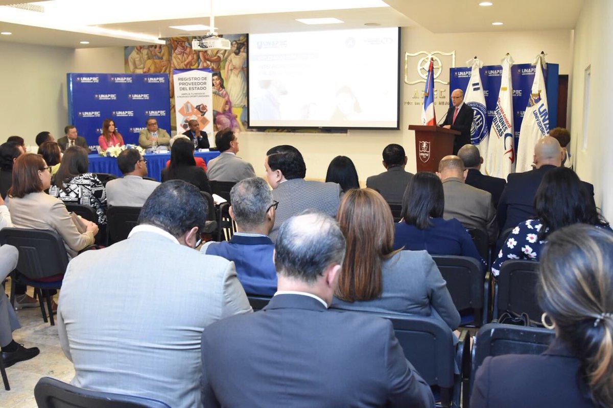 Para tener un buen gobierno, es importante el desarrollo moral de la población, que por el bien común esté dispuesto a sacrificar intereses particulares