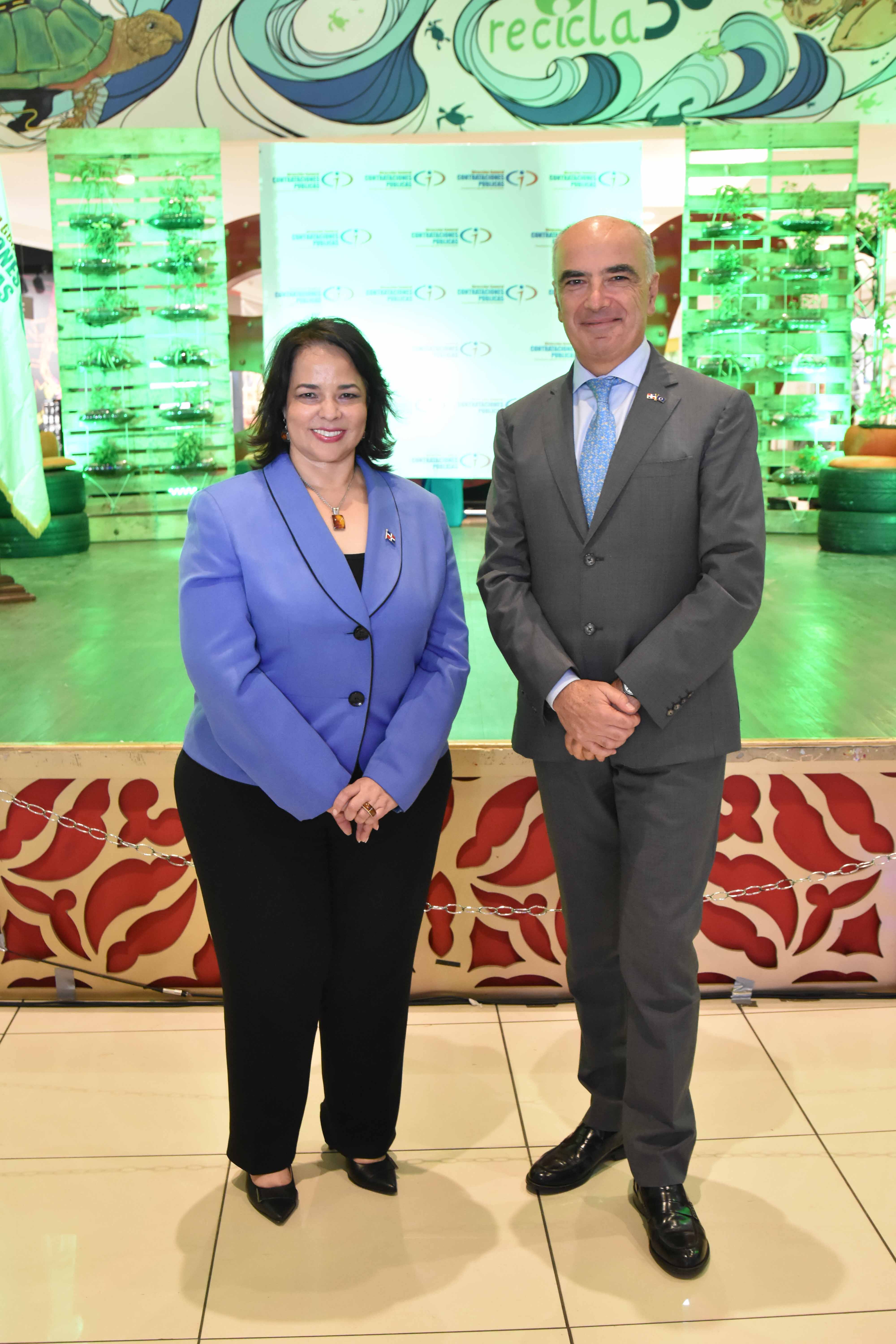 Contrataciones Públicas presenta tercera versión concurso “Navidad Artesanal”