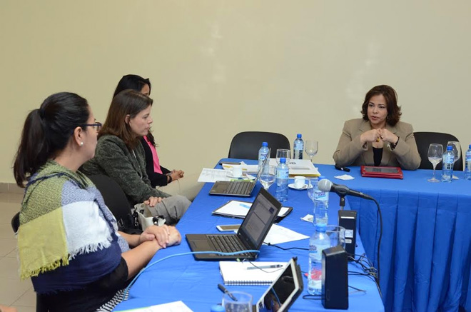 Directora Contrataciones presenta al BID avances del Gobierno en apoyo a las mujeres Mipymes