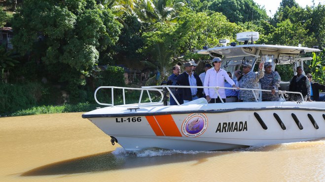 Gustavo Montalvo recorre ríos Ozama e Isabela