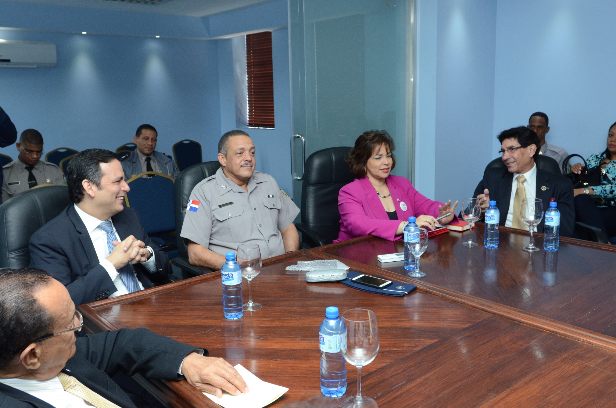 La Doctora Yokasta Guzmán presenta a la PN  el compromiso del Gobierno en materia de compras públicas