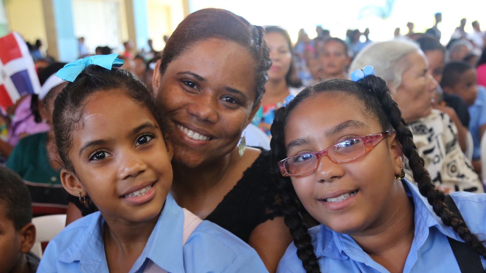 Entrega de nueva escuela en Los alcarrizos