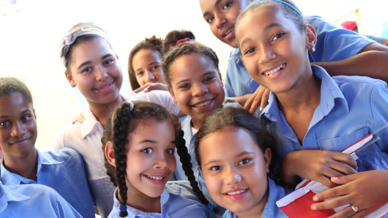 San Francisco recibe tres escuelas