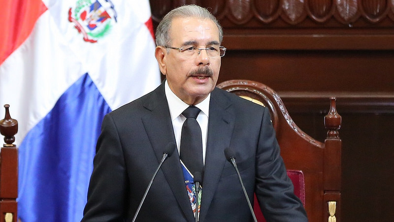 Danilo Medina abren paso a la transparencia