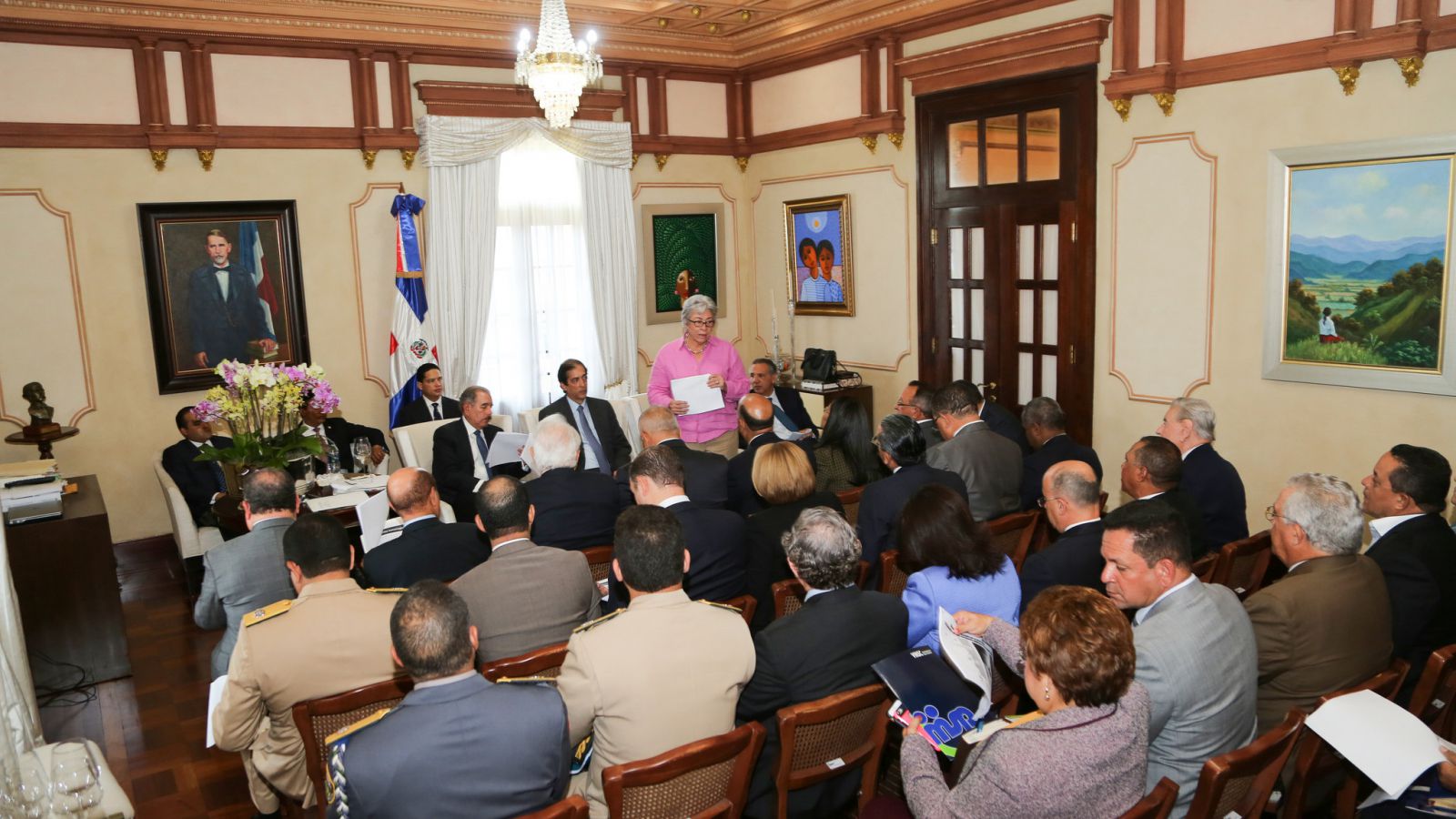 Presidente Danilo Medina recibe informe sobre zika