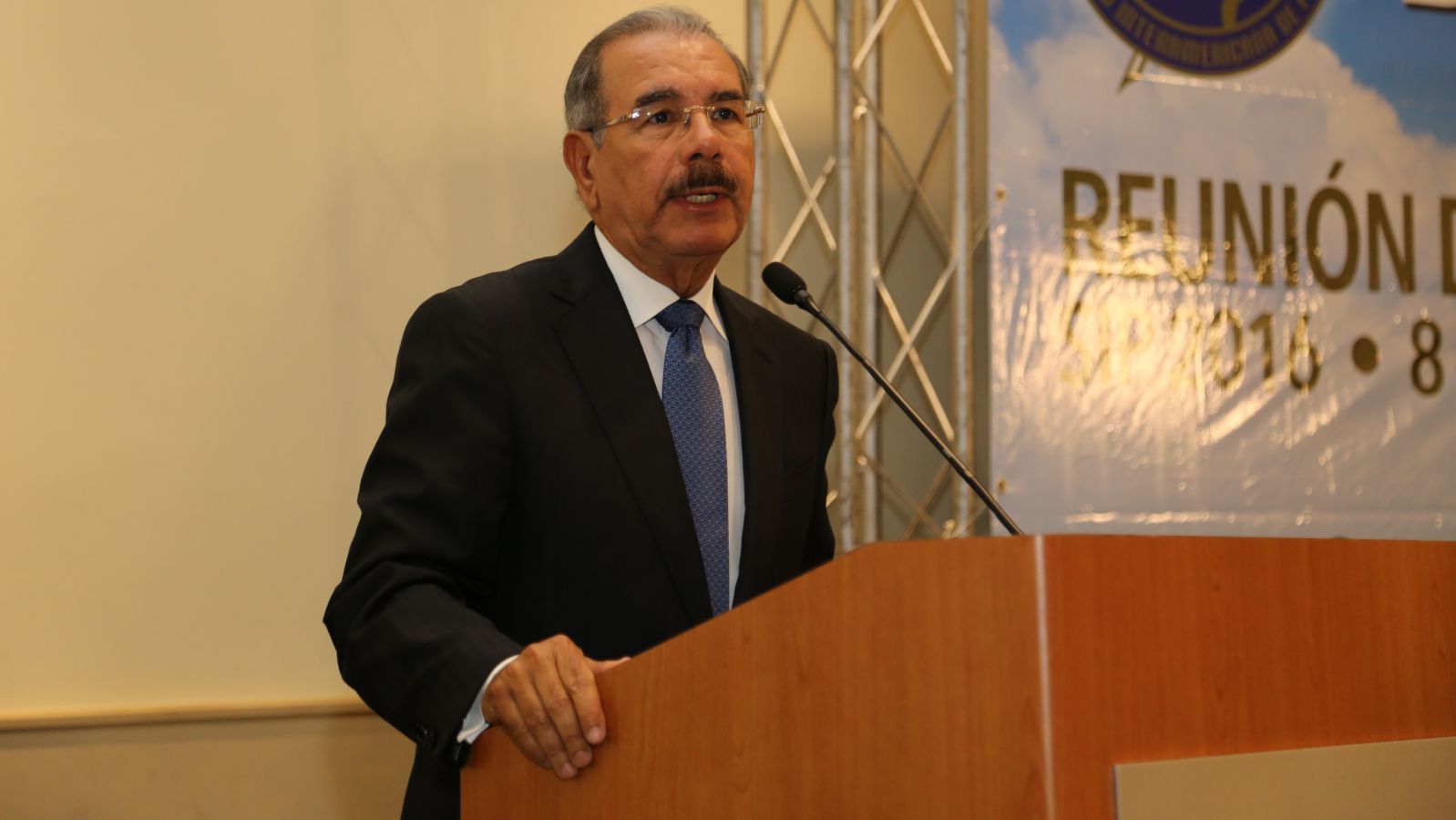 Presidente Danilo Medina con libertad de prensa y expresión