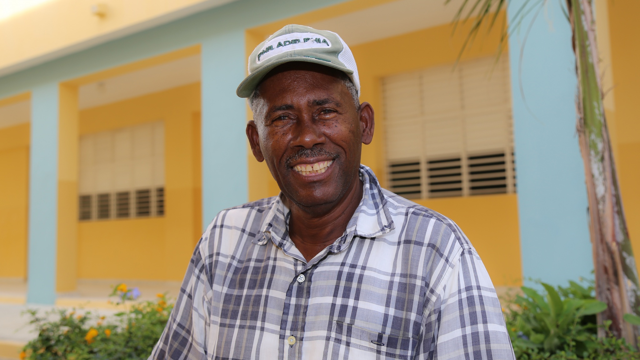 Gobierno entrega escuela Básica María Parra en SABANA YEGUA, Azua