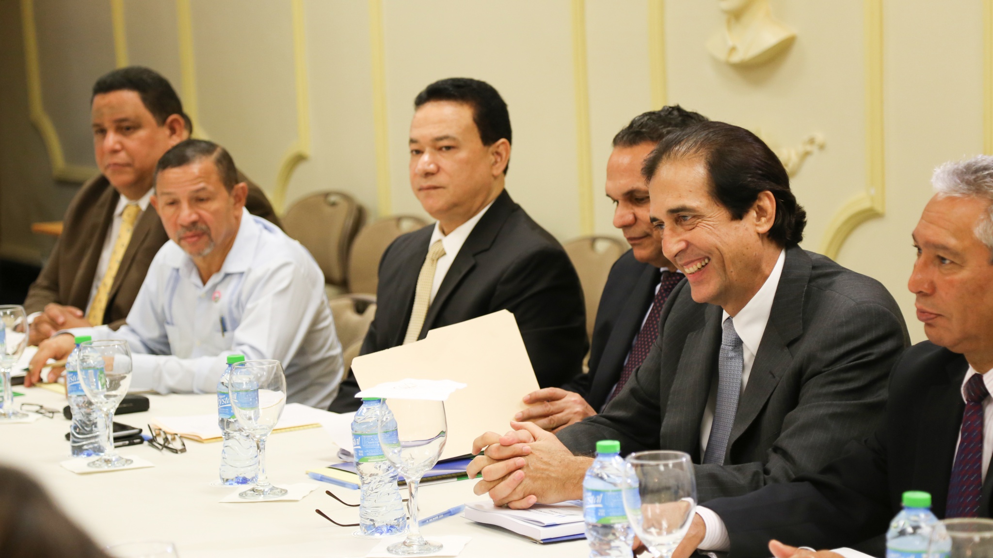 Gustavo Montalvo dirige Reforma Municipal por una cultura de servicio al ciudadano