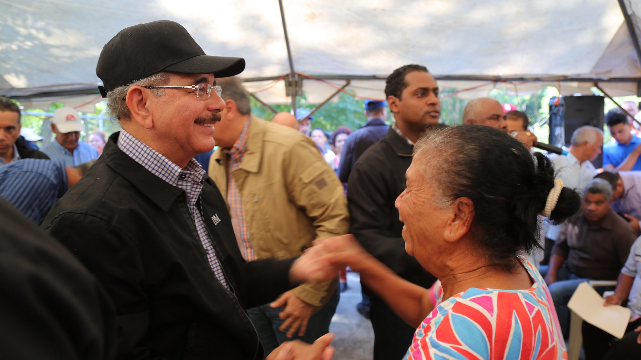 Presidente Danilo Medina inicia proyecto en Independencia y Neiba