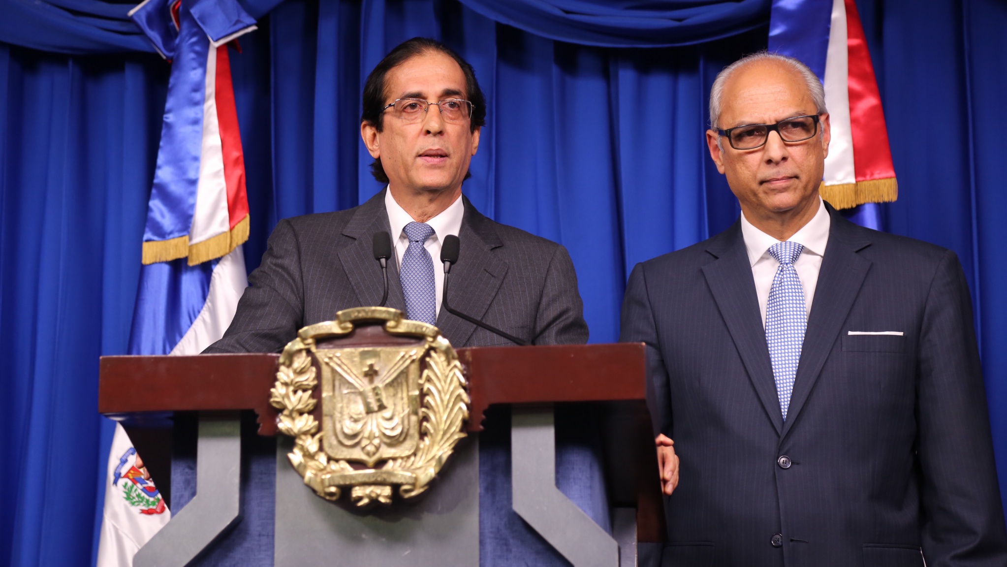 Danilo Medina crea comisión para investigar punta catalina