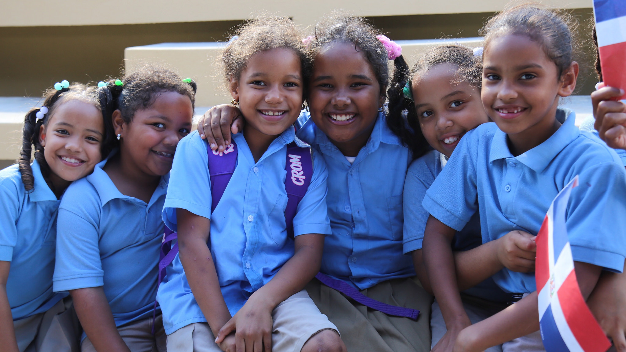 Gobierno entrega escuela en Maimón y Piedra Blanca