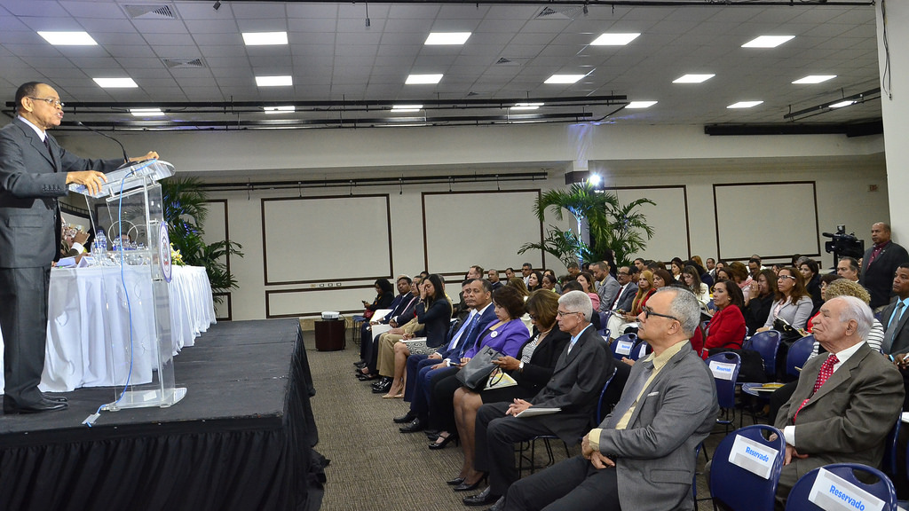 Lidio Cader, garantiza Acceso a la Información Pública