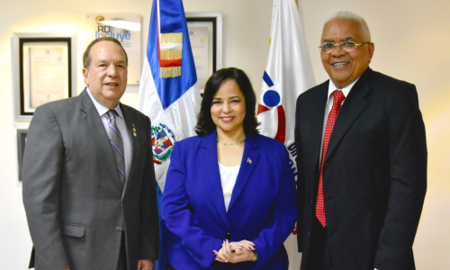 Doctor Hugo Francisco Álvarez Pérez y doctora Yokasta Guzmán Santos se reúnen para firma de Acuerdo Marco de Colaboración Interinstitucional