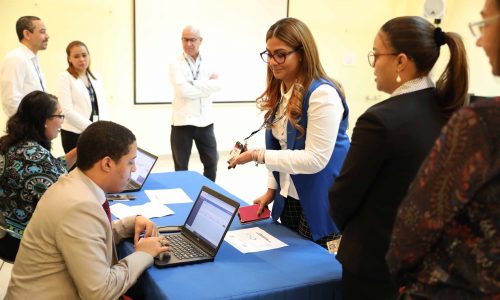 Contrataciones Públicas elije Comisión de Ética Pública