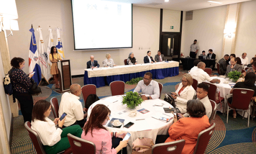 DGCP y Medio Ambiente impartieron taller para promover la aplicación de la política de compras verdes en las instituciones del Estado