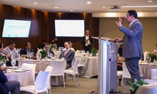 Carlos Pimentel habla sobre avances y retos para implementación del Decreto 31-22 que promueve compras a mipymes industriales