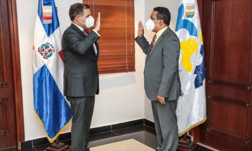 Carlos Pimentel asume la Dirección General de Contrataciones Públicas