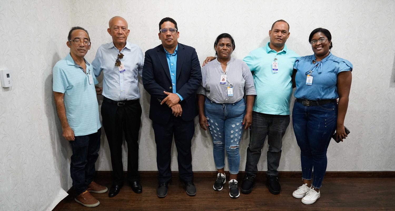 Contrataciones Públicas recibe comitiva de Asociación Nacional de Trasplantados de Riñón y Hemodiálisis