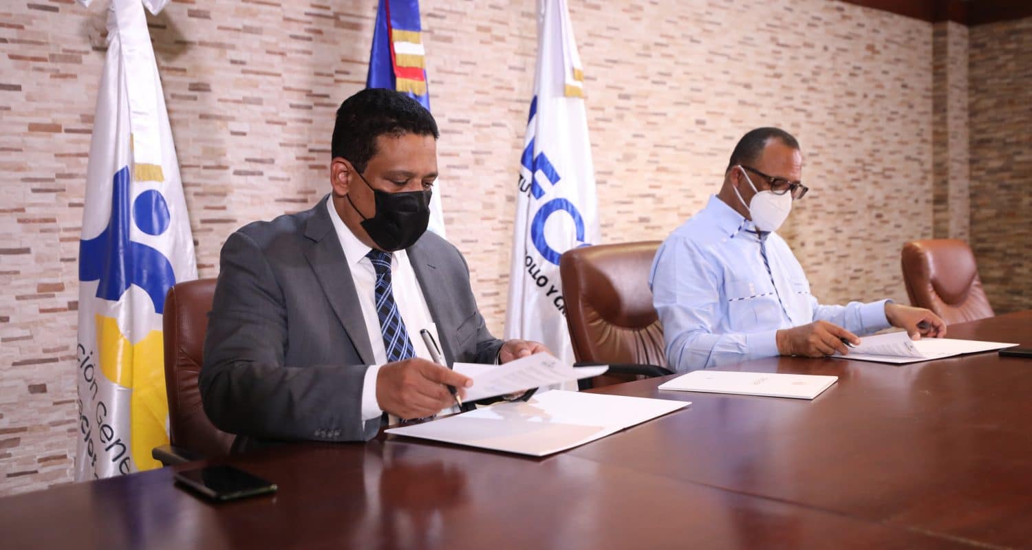 La Dirección General de Contrataciones Públicas (DGCP) y el Instituto de Desarrollo y Crédito Cooperativo (Idecoop) firman acuerdo