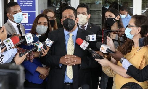 Director Carlos Pimentel