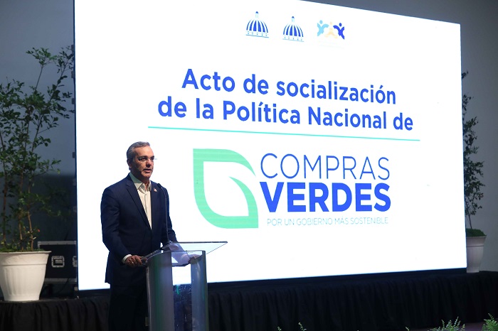 Presidente Luis Abinader se pronuncia en el acto de socialización de la Política Nacional de Compras Verdes
