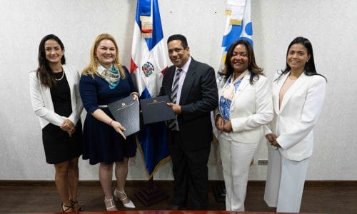 Dirección General de Contrataciones Públicas (DGCP) inicia acuerdo con tres asociaciones de empresarias