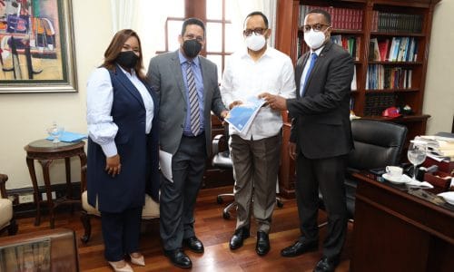 DGCP deposita anteproyecto de ley ante Consultoría Jurídica del Poder Ejecutivo